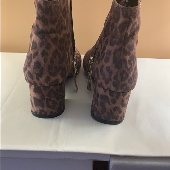 Sam & Libby  bootie - Picture 3 of 4